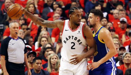 S赛官网-低调奢华的11一代？11届加上小卡已有6人得分16000+！平历史纪录