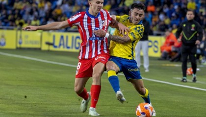 英雄联盟官方赛事官网-阿斯：巴里奥斯回归训练卡尔多索受伤，索尔洛特缺席训练