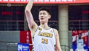 直播观看-定海神针！胡金秋23中17狂轰全场最高36分10板 正负值+19